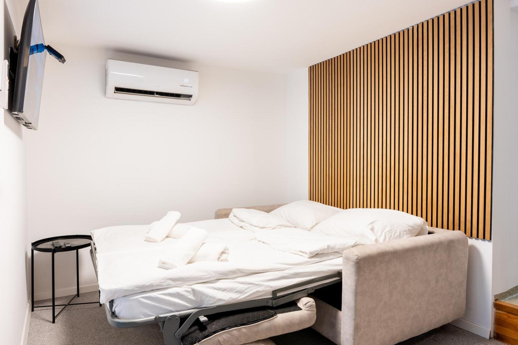 Staywithus , Ground Floor Zagreb Exterior foto